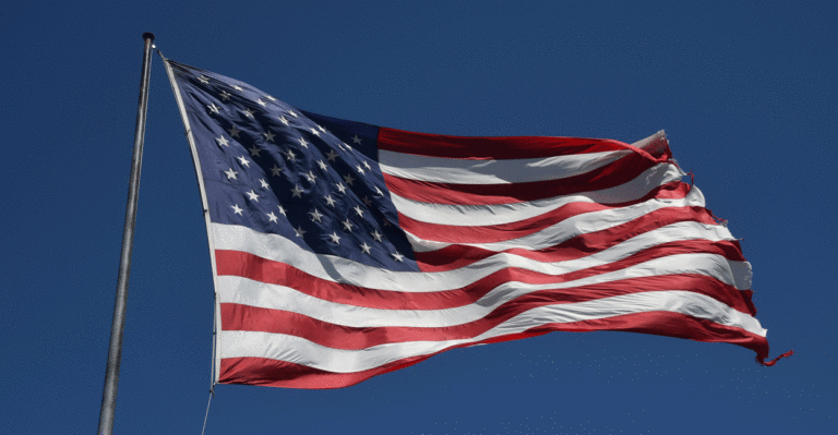 Korean War Veteran Fights, Wins Battle to Restore Iowa Town’s US Flag
