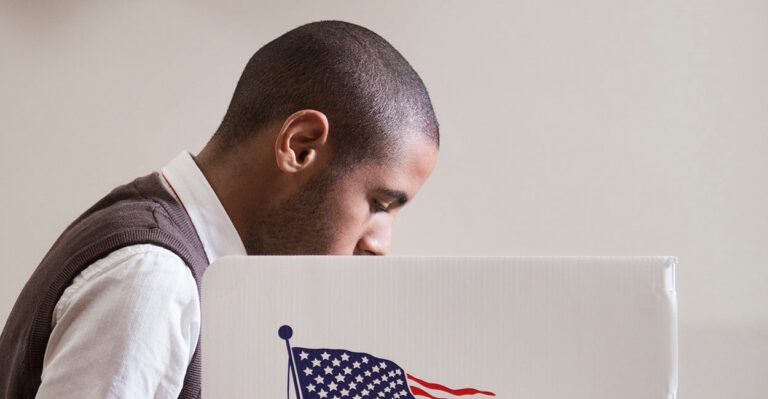 Poll: More Hispanics Want Republicans to Control Senate than Democrats