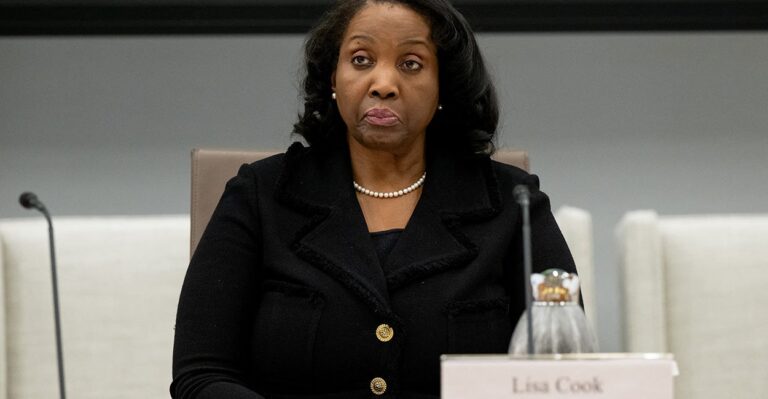 Trump Demands Resignation of Official Accused of Mortgage Fraud