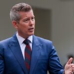 Transportation Secretary Unveils Overhaul of 'Antiquated' Air Traffic Control Systems