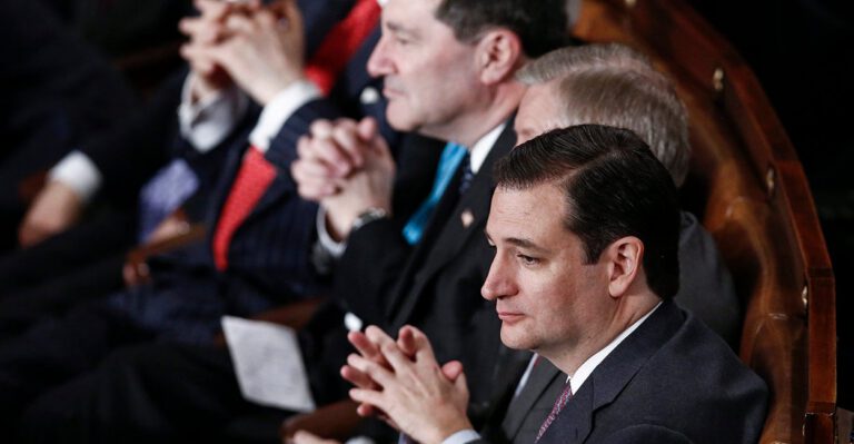 How Conservatives Can Attack Obama’s Immigration Plan Without Alienating Hispanics