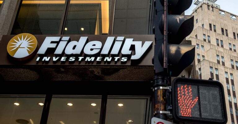 1,800 Sign Letter Urging Fidelity Charitable Not to Bow to Leftists’ Demands