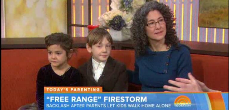 Mom, Under Fire From Child Protective Services, Defends Letting Her Kids Walk Alone