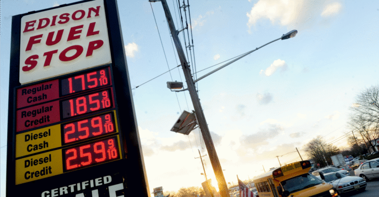 Lifting This Ban Could Reduce Gas Prices