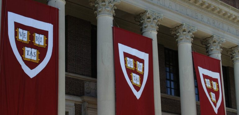 Ivy League Professors, Staff Donated Mostly to Democrats in 2014