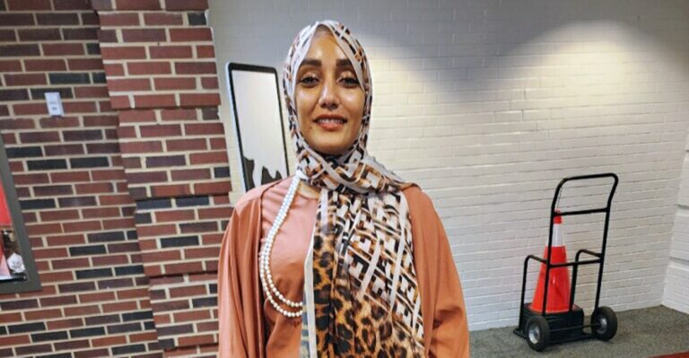 ‘They’re Not Listening To Us’: 100 Muslim Parents Oppose Gender Ideology at Virginia School Board Meeting