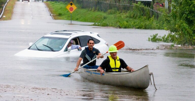 For 13 Hours, This Texan Helped Rescue Those With the ‘Save Us’ Signal