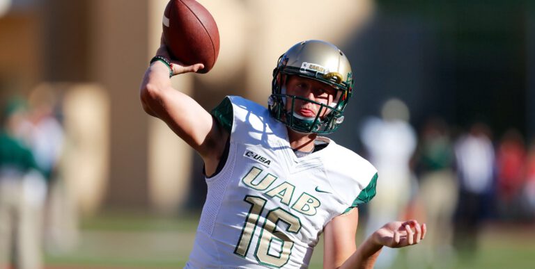Lawmaker Wants to Pass Law Requiring Local University to Have a Football Team