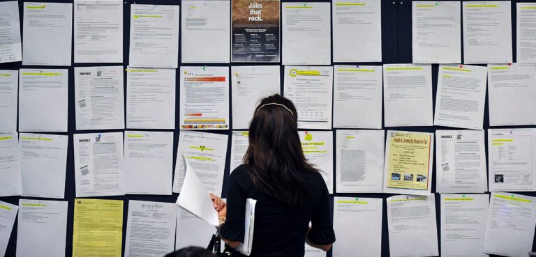 November Jobs Report Gives Insight into Why Most Americans Think the Economy Is Lousy