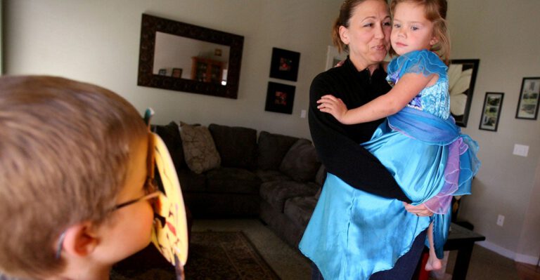 How Obama’s New Tax Plan Discriminates Against Stay-at-Home Parents
