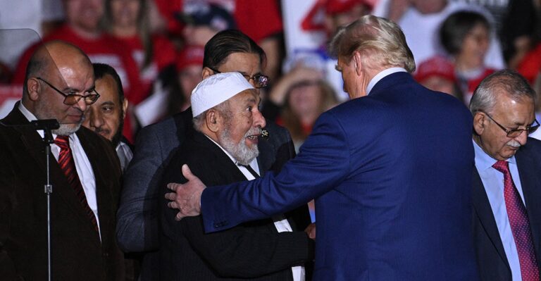 DISENCHANTED: Swing-State Muslims Say They’re Not Voting for Kamala Harris