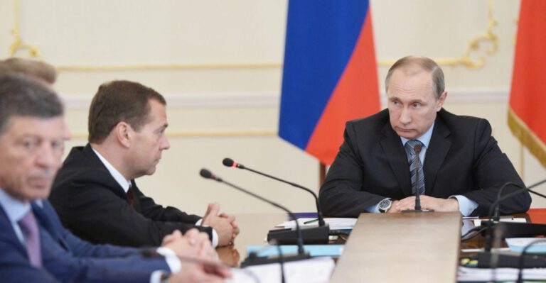 Why Are Russian Hackers Posing as ISIS Propagandists?