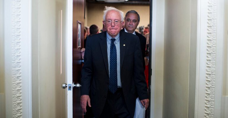 Bernie Sanders Outlines ‘Progressive Vision’ as He Eyes 2016 Presidential Run