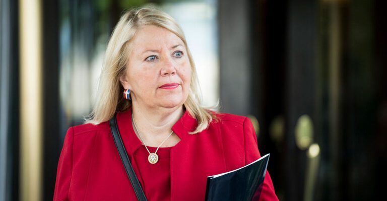 New Border State Congresswoman Urges Review of All US Ports of Entry for Security Threats