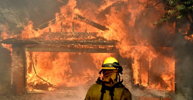 28 Photos That Take You Inside California Wildfires’ Destruction