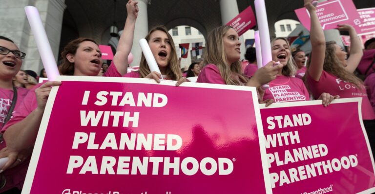5 Key Numbers From Planned Parenthood’s New Annual Report