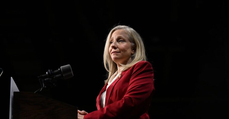 Spanberger Polls Below Majority Support as Virginia Holds Redistricting Vote 