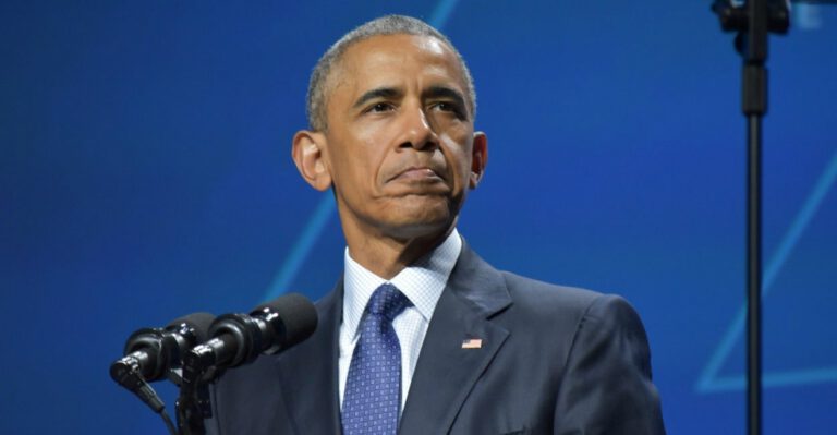Obama Pushes ‘Equal Pay Pledge,’ as Women Experience Economic ‘Hardship’