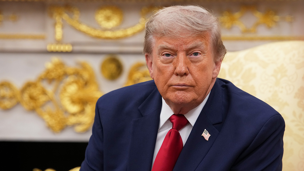 Trump Orders Reversal of Mullin’s Pause on ICE Traffic Stops