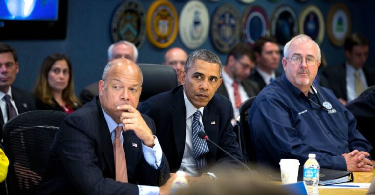 How Well Is US Vetting Social Media of Immigrants? San Bernardino Attack Sparks Debate