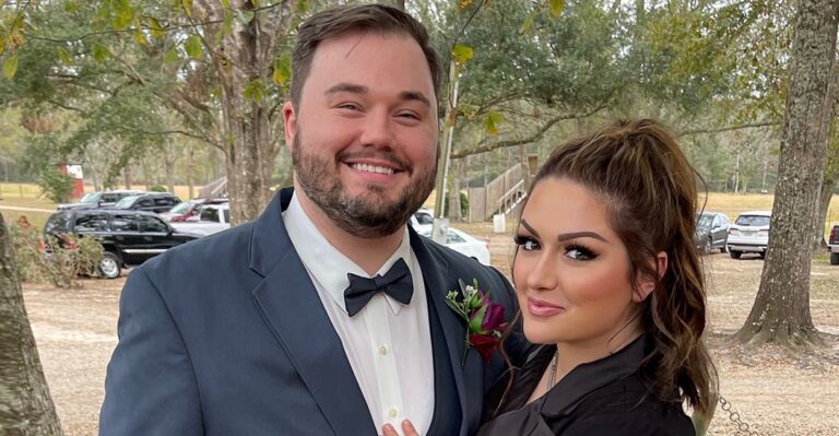 Pro-Life Christian Detained for Preaching Gospel, Offering to Adopt Babies at Abortion Clinic