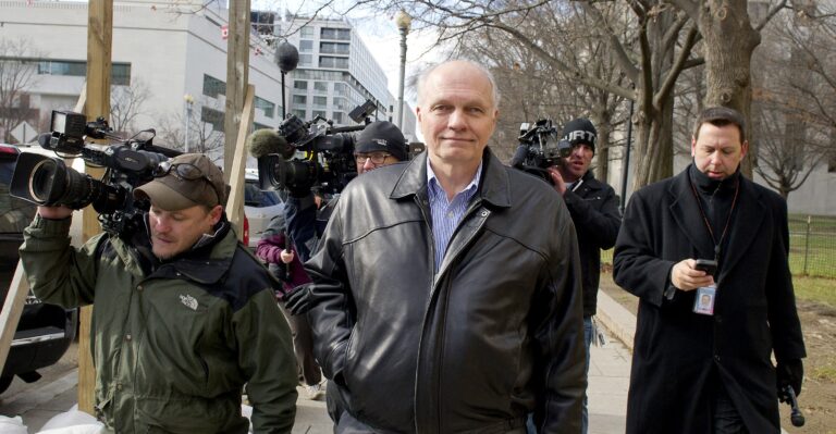 How This Phony CIA Agent Pulled Off a ‘Scam’ to Impose Environmental Regulations on Americans
