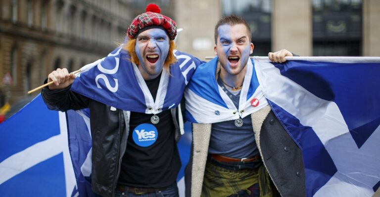 What the Streets of Scotland Looked Like Before the Big Vote