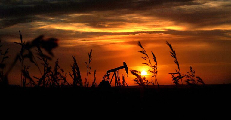 Fracking Has Amazing Benefits. So Why Did This Texas Town Just Ban It?