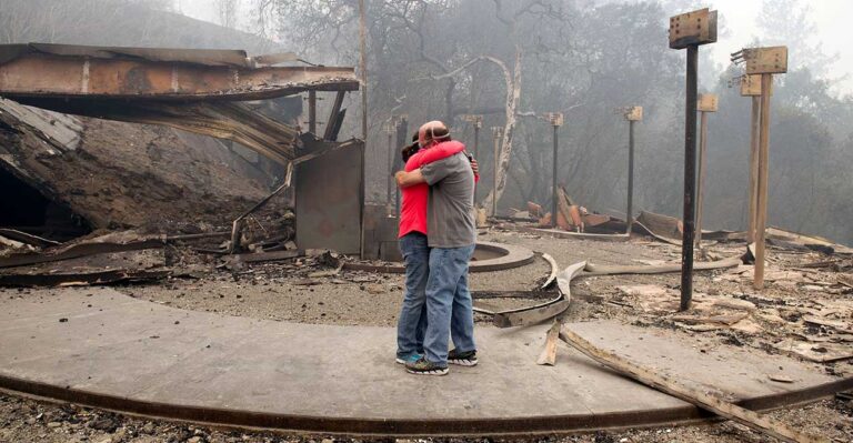 23 Photos of the Wildfires Burning Through California