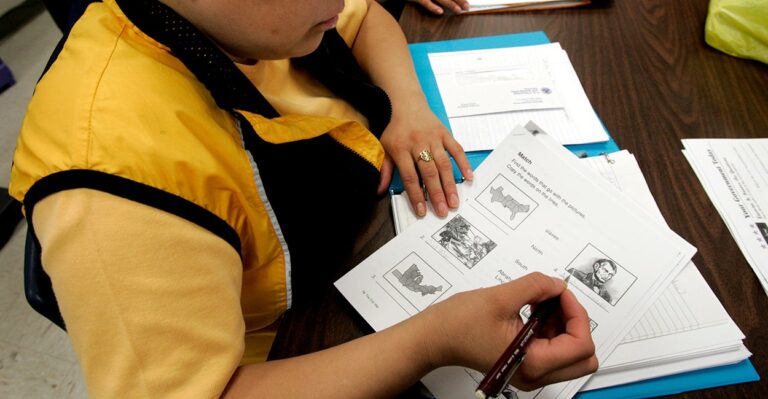 In 9 States, Legislators Consider Making High School Students Pass Citizenship Test