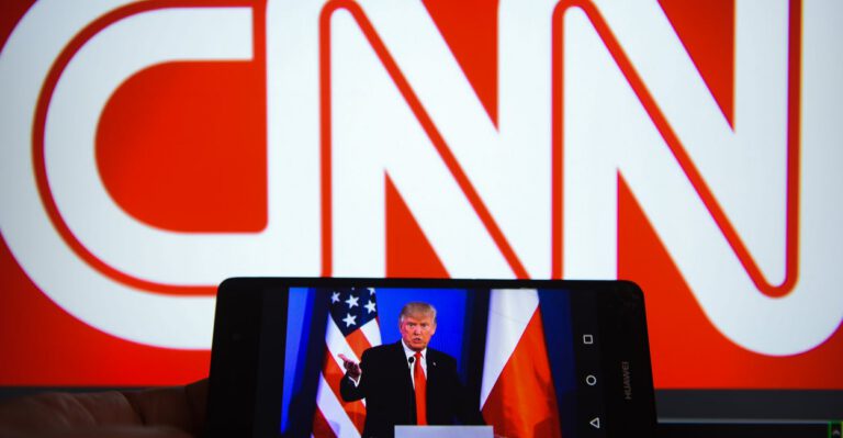 Media Misses: Trump Takes on CNN, Google