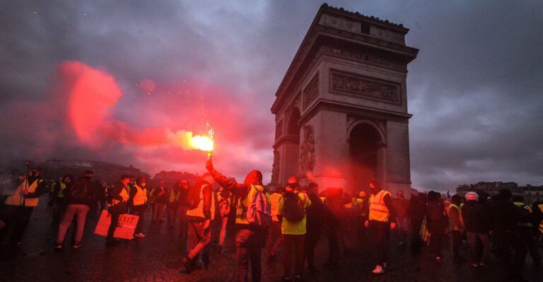 Al Gore Kicks Off 24-Hour Climate Broadcast as Thousands Riot in Paris Over Carbon Taxes
